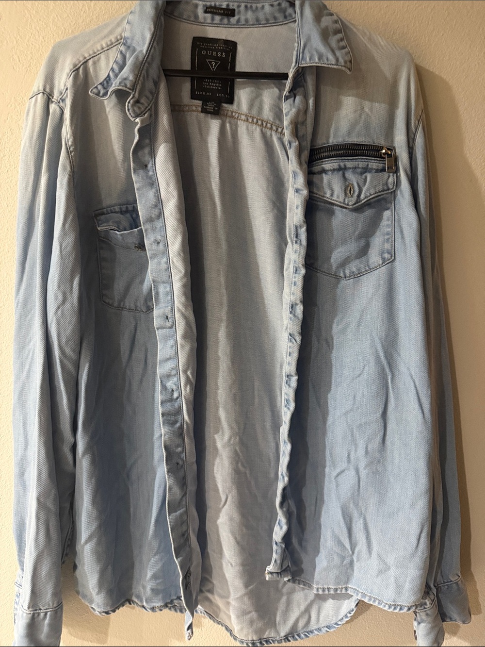 GUESS Light Blue Denim Button-Down Shirt with Chest Pockets